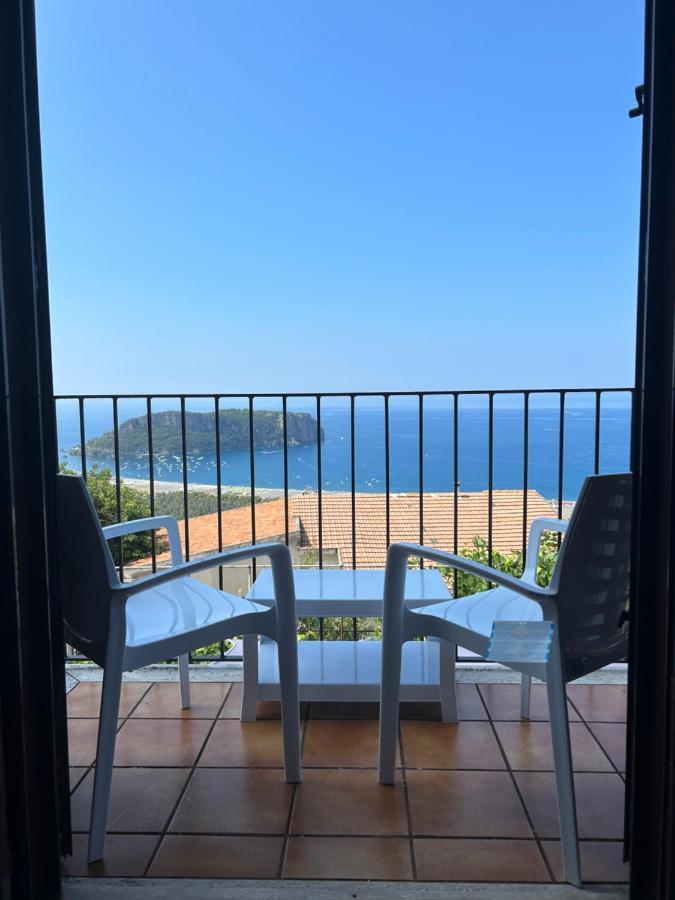 Villa Loren Praia a Mare Bagian luar foto