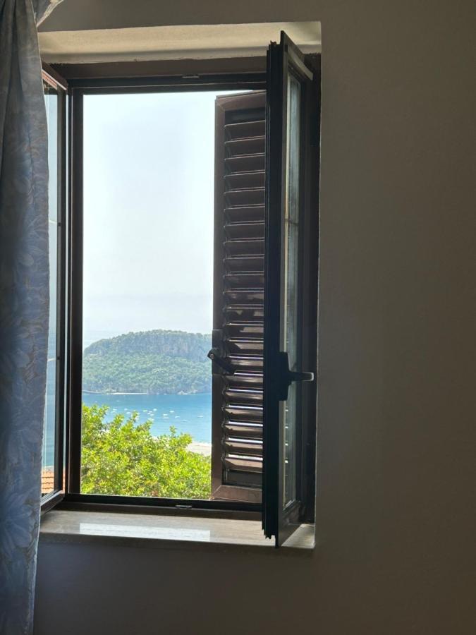 Villa Loren Praia a Mare Bagian luar foto